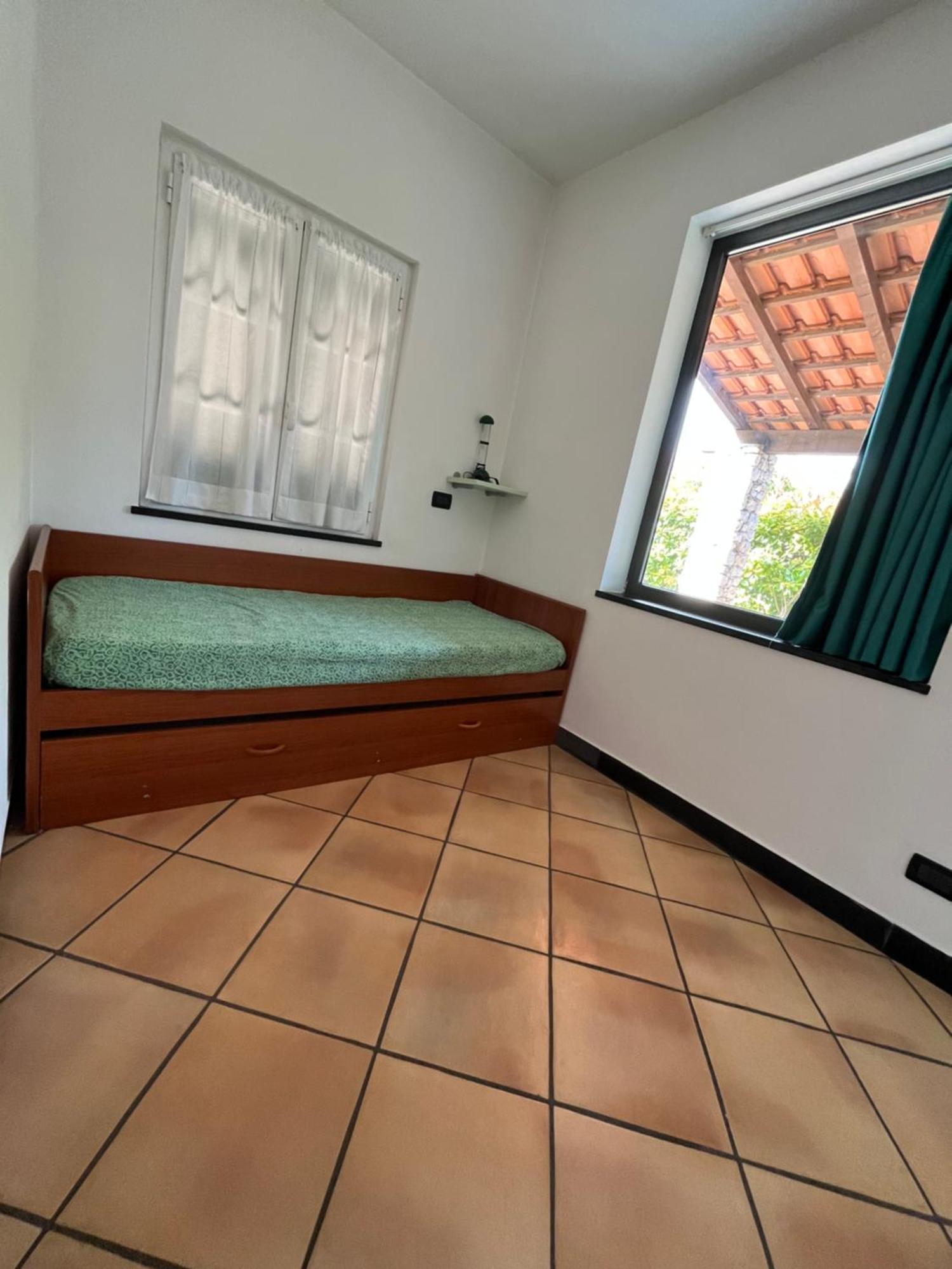 Residence Pian Dei Boschi Pietra Ligure Luaran gambar