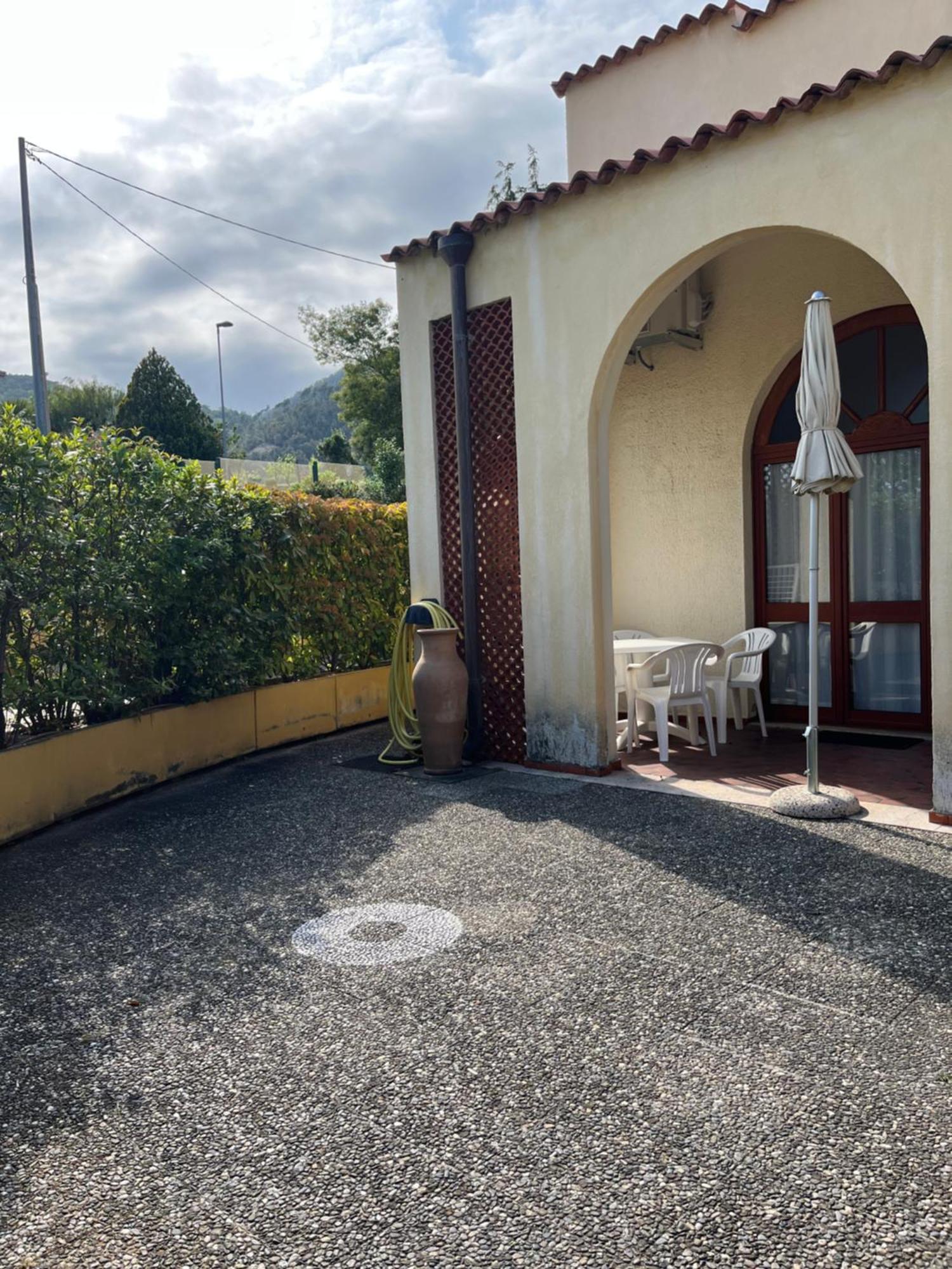Residence Pian Dei Boschi Pietra Ligure Luaran gambar