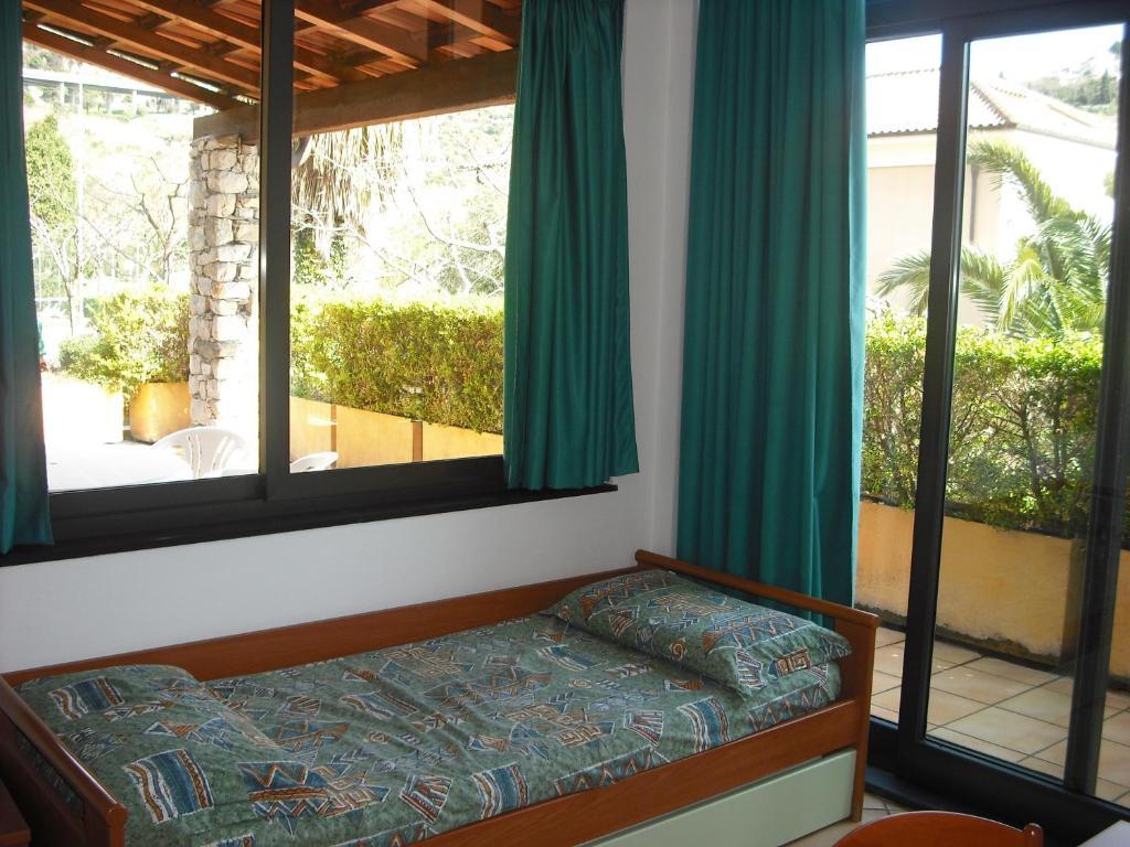 Residence Pian Dei Boschi Pietra Ligure Bilik gambar
