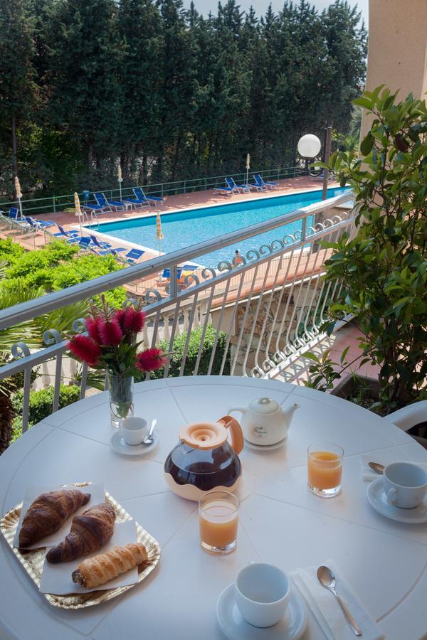 Residence Pian Dei Boschi Pietra Ligure Luaran gambar